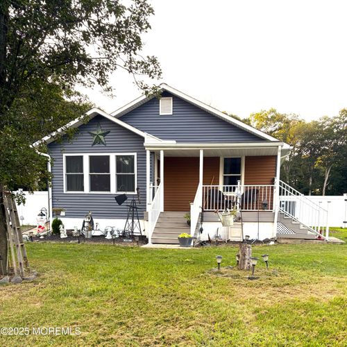 30 Swain Ave, Toms River, NJ, 08755-4035 | Card Image
