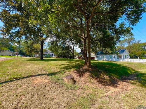 503 E Baker St, Jefferson, TX, 75657-1801 | Card Image