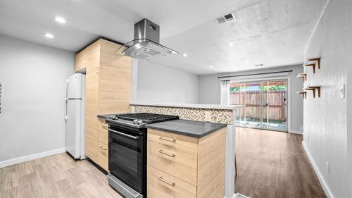 2320 W Turner Road, Lodi, CA, 95242 | Card Image