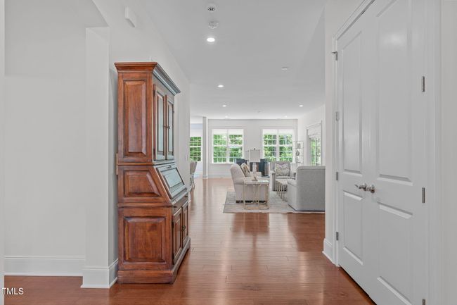 Foyer | Image 5