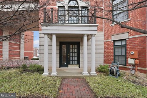12104 Chancery Station Circle, RESTON, VA, 20190 | Card Image
