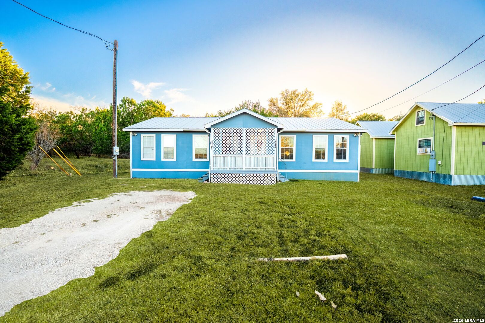 Residential Income in Bandera 2