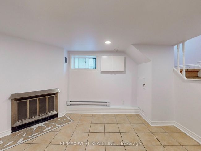 206 Howard Park Ave, House other with 5 bedrooms, 4 bathrooms and null parking in Toronto ON | Image 42