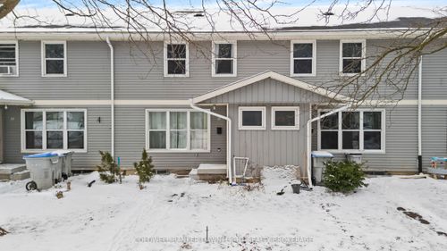 18-18 St Charles Pl, Clinton, ON, N0M1L0 | Card Image