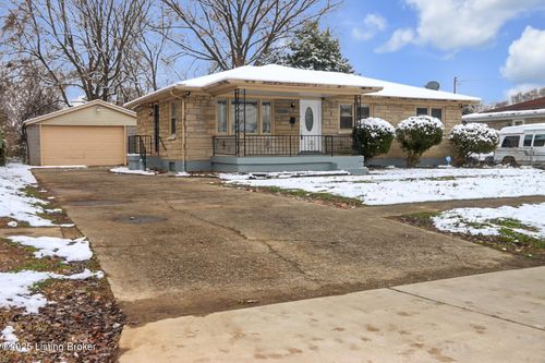 2130 West Ln, Louisville, KY, 40216-3743 | Card Image