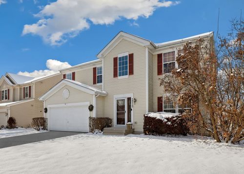 2015 Brunswick Dr, Plainfield, IL, 60586-1739 | Card Image