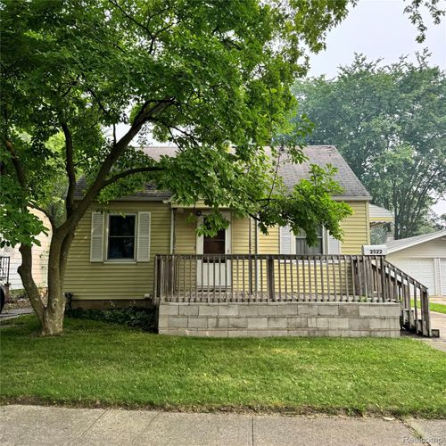 2522 Deindorfer Street, Saginaw, MI, 48602 | Card Image