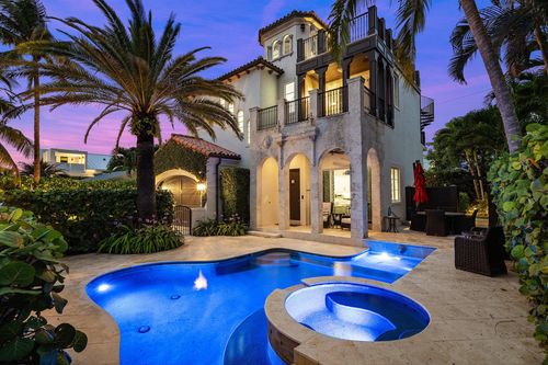 27 Hersey Dr, Ocean Ridge, FL, 33435-7016 | Card Image