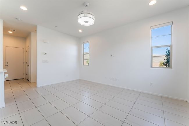 Living Room | Image 6