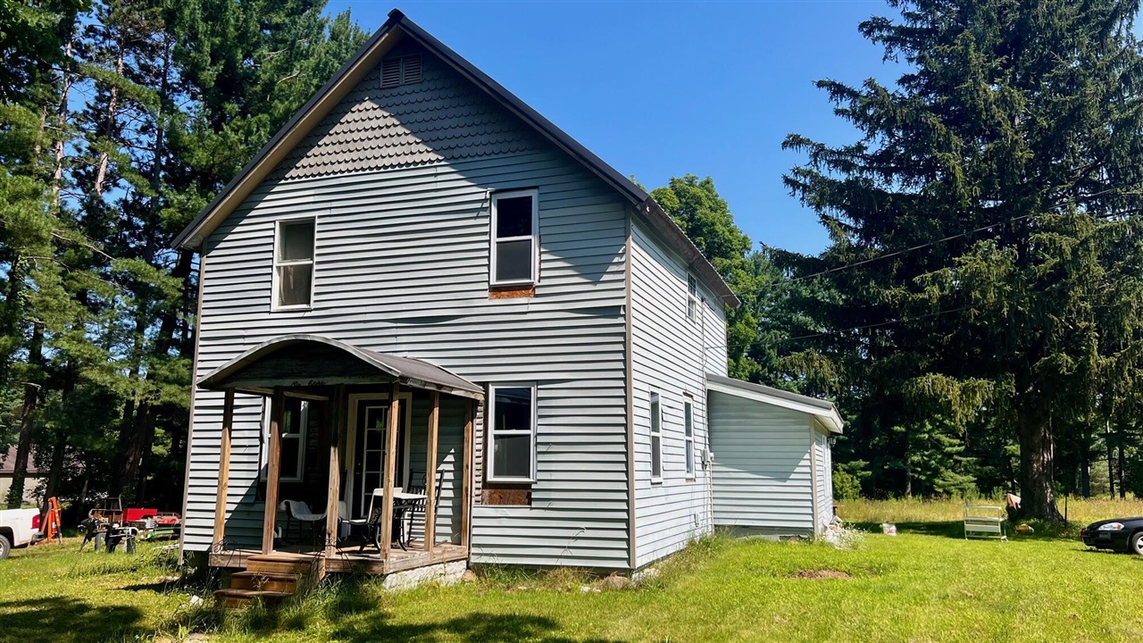 1st St, Scottville, MI 49454