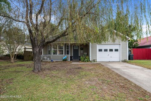 217 Attmore Dr, New Bern, NC, 28560-2768 | Card Image