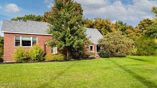 446 N Greenbush Rd, Rensselaer, NY, 12144-9439 | Card Image