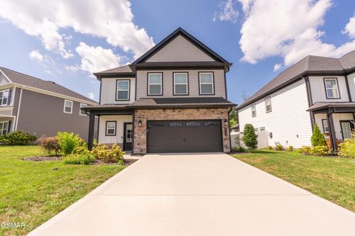 1722 Melton Meadows Dr, Maryville, TN, 37803-4139 | Card Image