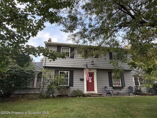 501 Tulip Cir, Clarks Summit, PA, 18411-2137 | Card Image