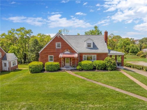 1008 Edward St, N Versailles, PA, 15137-2004 | Card Image