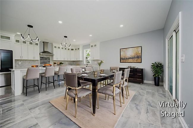 8613 Byers Rd, House other with 5 bedrooms, 3 bathrooms and null parking in Miamisburg OH | Image 16