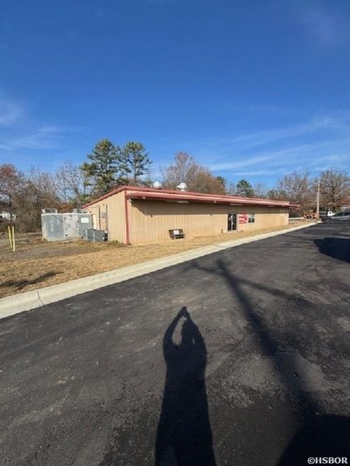 558 Highway 365, Mayflower, AR, 72106-9570 | Card Image