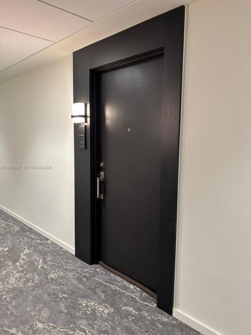 1219-19380 Collins Ave, Sunny Isles Beach, FL, 33160 | Card Image
