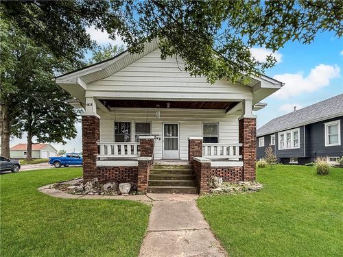 601 22nd St, Higginsville, MO, 64037-1631 | Card Image
