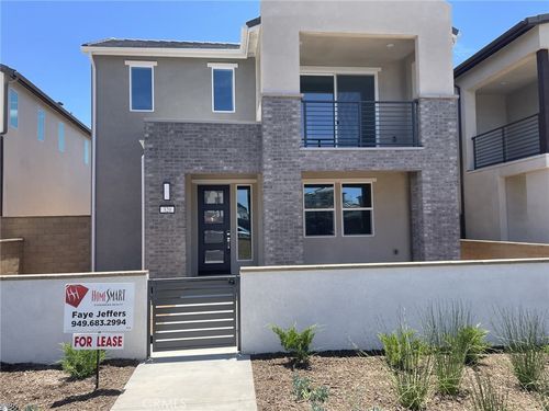 320 Galway, Irvine, CA, 92618-5952 | Card Image