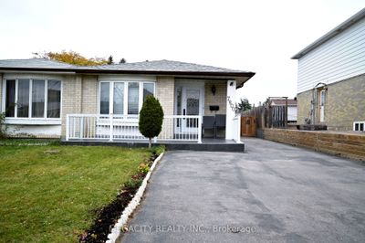 7800 Priory Cres, House attached with 3 bedrooms, 2 bathrooms and 4 parking in Mississauga ON | Image 1