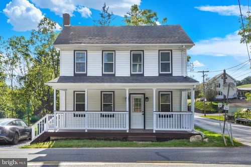 600 S Duke St, RED LION, PA, 17356-8623 | Card Image