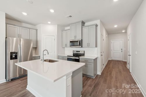 1721 Braemar Village Dr, Monroe, NC, 28110-9880 | Card Image