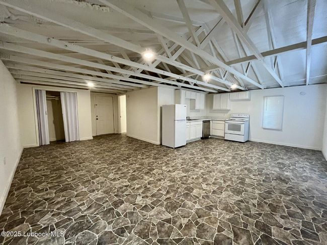 REAR - 2208 20 Th St, House other with 1 bedrooms, 1 bathrooms and null parking in Lubbock TX | Image 15