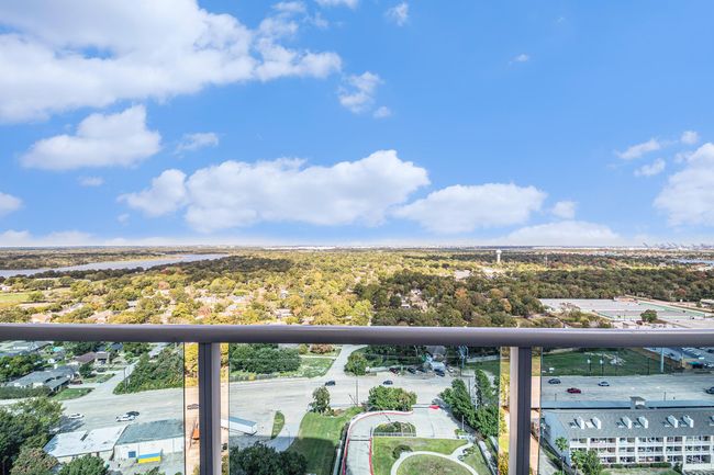 19-W - 4821 Nasa Pkwy, Condo with 3 bedrooms, 3 bathrooms and 2 parking in Seabrook TX | Image 25