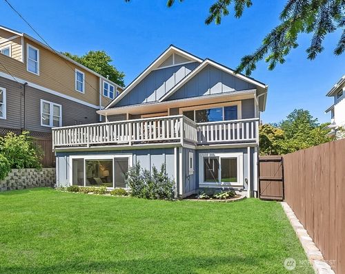 2629 E Valley St, Seattle, WA, 98112-4154 | Card Image