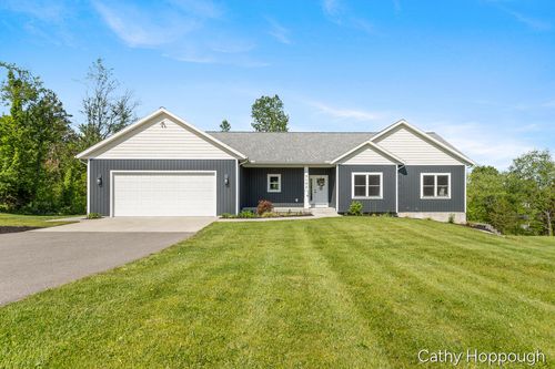 7192 Morrison Lake Rd, Saranac, MI, 48881-9610 | Card Image