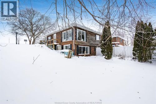 1838 Seacliff Dr, Kingsville, ON, N9Y2M6 | Card Image