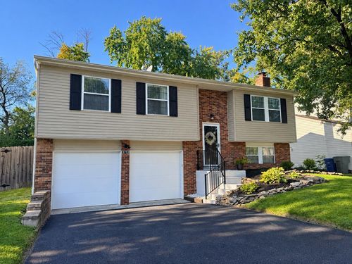 3752 Cypress Creek Dr, Columbus, OH, 43228-9596 | Card Image