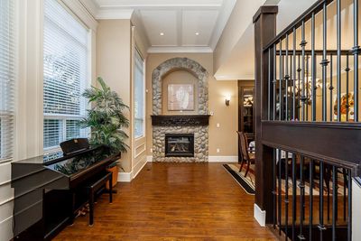 14476 75a Ave, House other with 8 bedrooms, 6 bathrooms and 6 parking in Surrey BC | Image 3