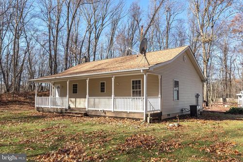 1060 Buffalo Ridge Rd, Augusta, WV, 26704 | Card Image