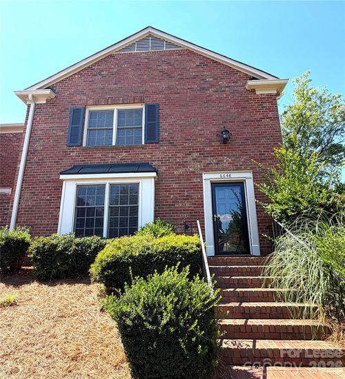 6648 Bunker Hill Cir, Charlotte, NC, 28210-4220 | Card Image