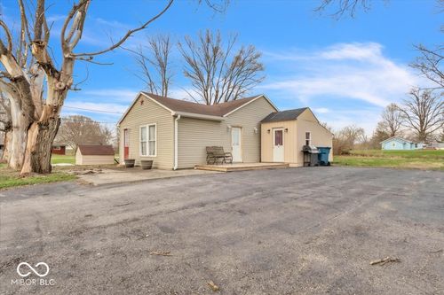 2931 Byrkit St, Indianapolis, IN, 46217-9624 | Card Image