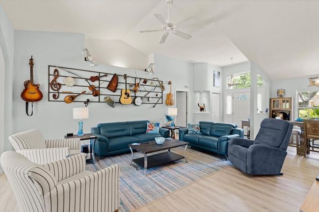 67 Westover Ln, House other with 3 bedrooms, 2 bathrooms and null parking in PALM COAST FL | Image 6