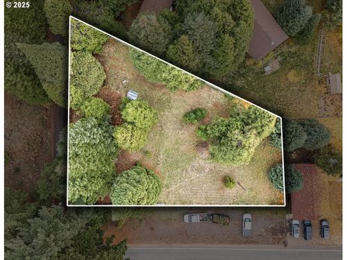 285 Mill Creek Dr, Prospect, OR, 97536-9722 | Card Image