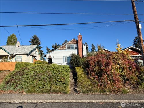 712 Puget Street Ne, Olympia, WA, 98506 | Card Image