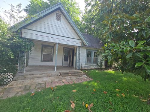 2610 Brandon St, Dallas, TX, 75211-5413 | Card Image