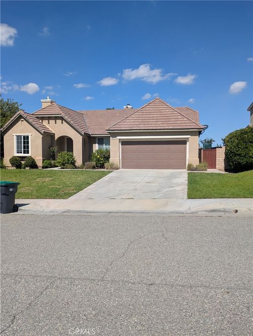 28675 Woodchester Way, Menifee, CA, 92584 | Card Image
