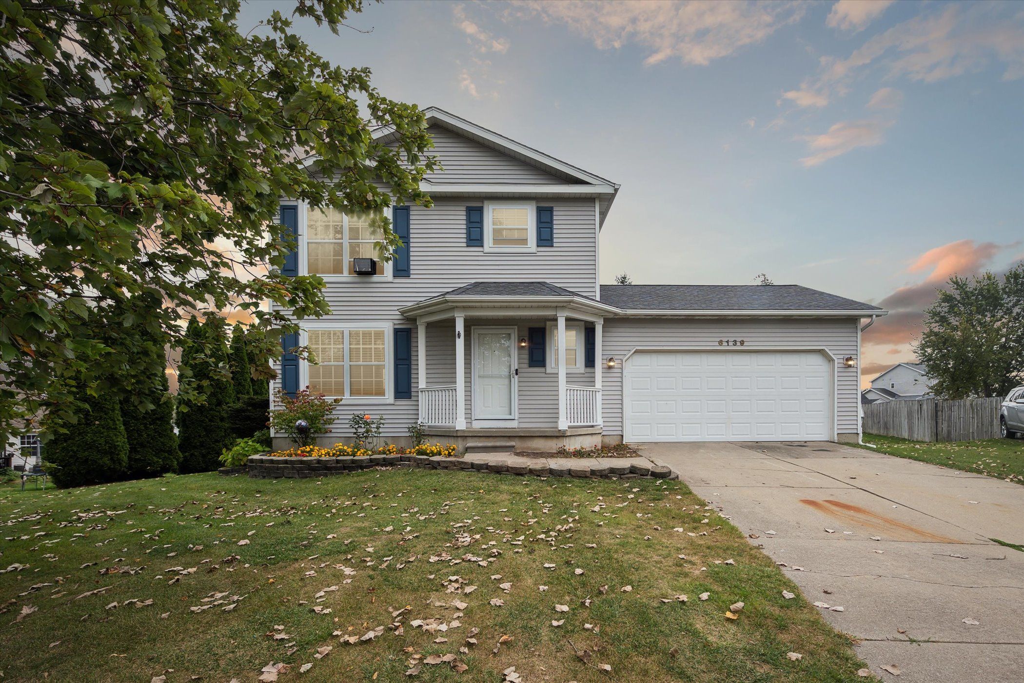 Edge Way Ct, Grand Blanc, MI 48439