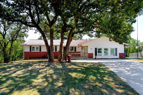 142 Magnolia Dr, Kaw City, OK, 74641-9313 | Card Image