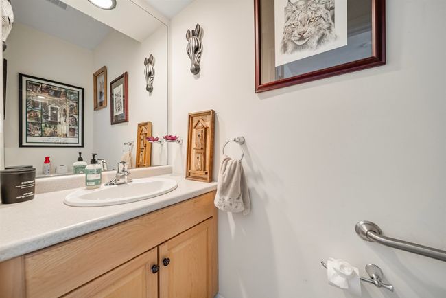 UNIT-1 - 34 Mammoth Rd, Condo with 2 bedrooms, 3 bathrooms and null parking in Hooksett NH | Image 17