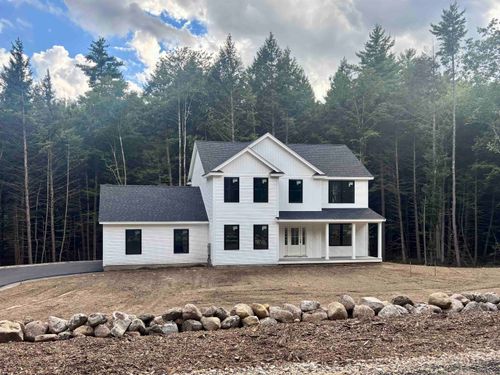 14 Caesars Road, Mont Vernon, NH, 03057 | Card Image