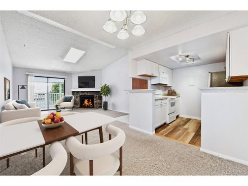 201-910 S Walden St, Aurora, CO, 80017-3499 | Card Image