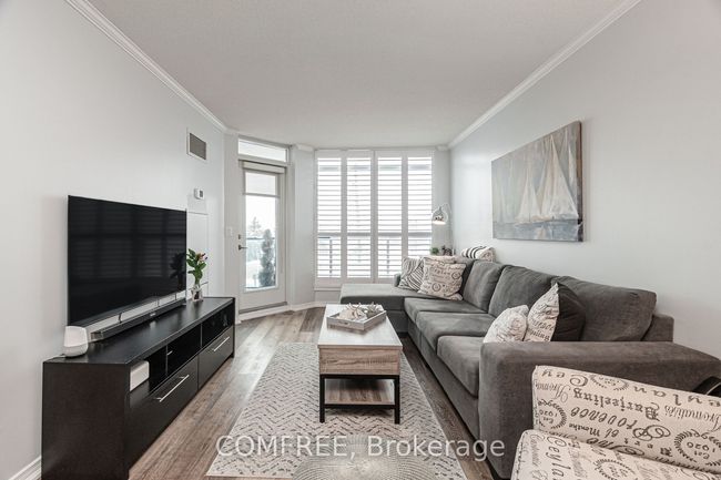 110 - 340 Watson St W, Condo with 1 bedrooms, 1 bathrooms and null parking in Whitby ON | Image 11