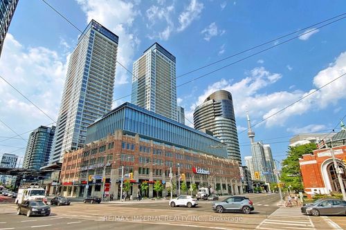 1001-17 Bathurst Street, Toronto, ON, M5V0N1 | Card Image