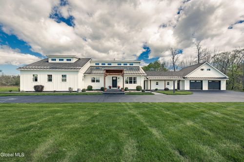 917 Mcdonald Dr, Fort Johnson, NY, 12070-1635 | Card Image